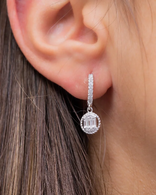 Circle Zircon Hoop (032) Earring