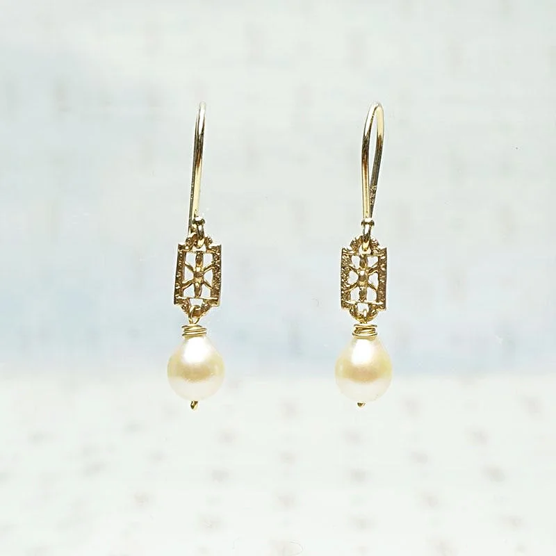 Baroque Pearl and Filigree Earrings by brunet