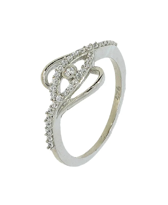 Beautifully Crafted Sterling Silver Ring