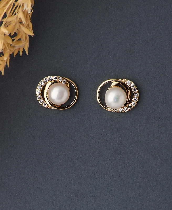 Classic White Stud Pearl Earring