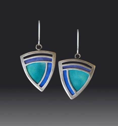 Shield Earring 497