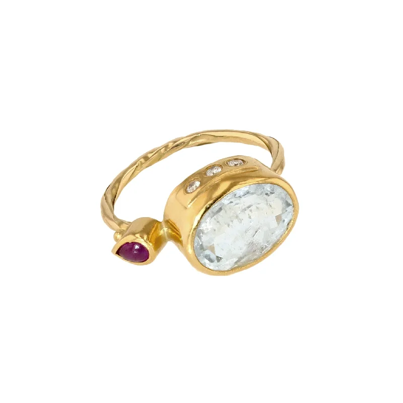 Cocktail 18K & 22K Gold Ring w. Aquamarine, Ruby & Diamonds