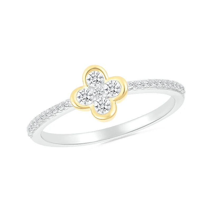 Two-Tone Clover on Diamond Band