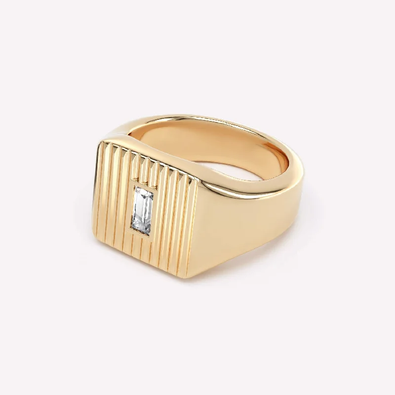 Eternity 14K Gold Signet Ring w. Lab-Grown Diamond