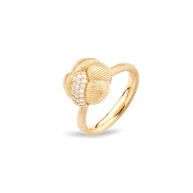 Savá 18K Gold Ring w. 28 Diamonds