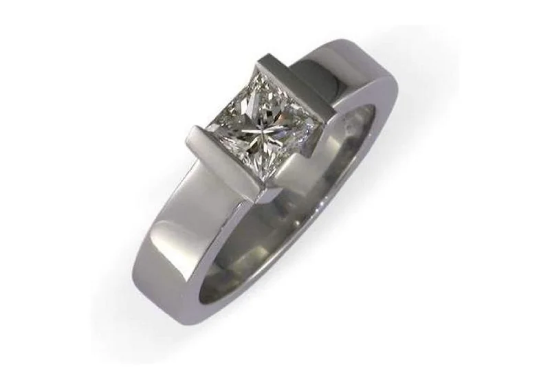 Platinum & Diamond Ring