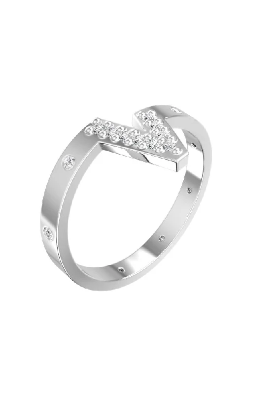 V Pave 18K Whitegold Ring w. Lab-Grown Diamonds