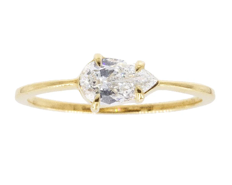 0.50ct Pear White Diamond & 18K Yellow Gold Sophia Ring