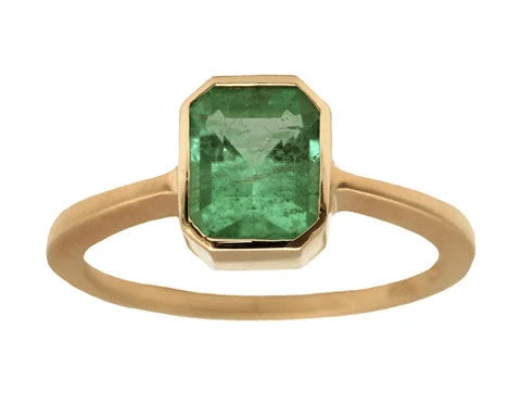 1.36ct Cushion Emerald & Yellow Gold Bezel Ring