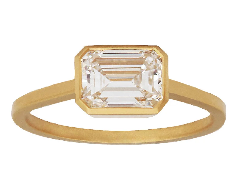 1ct Emerald-cut White Diamond & Gold Bezel Ring