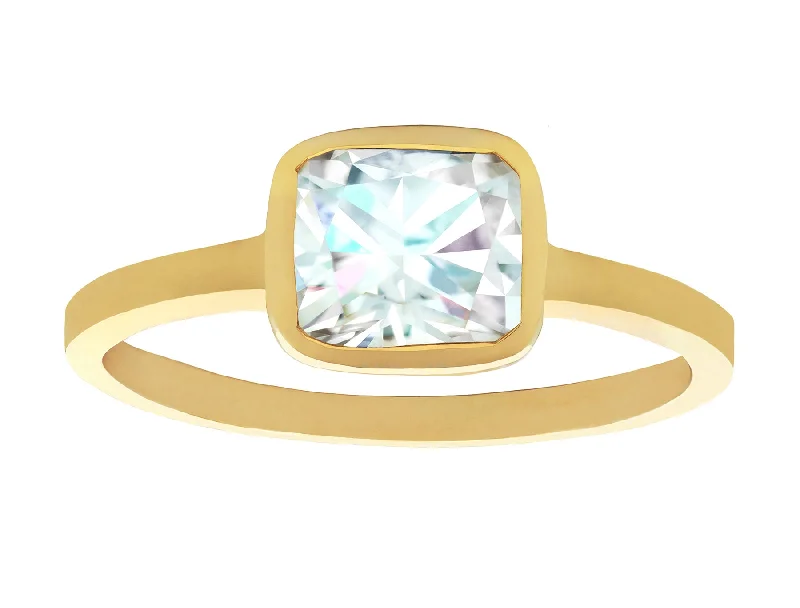 1ct Brilliant Cushion White Diamond & Bezel Gold Ring