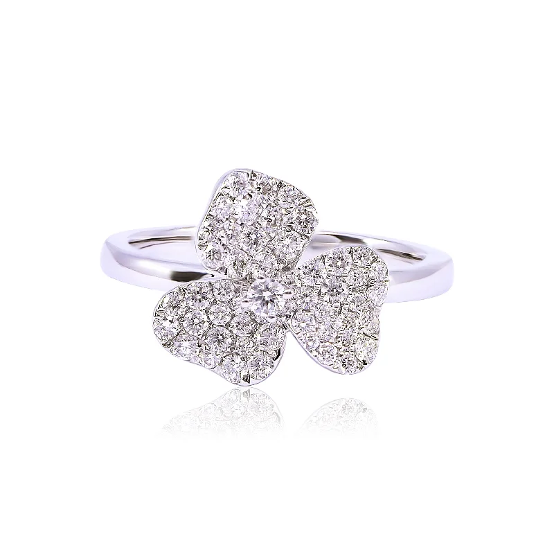 18K WHITE GOLD PAVE THREE-PETAL FLOWER RING 0.59CTW