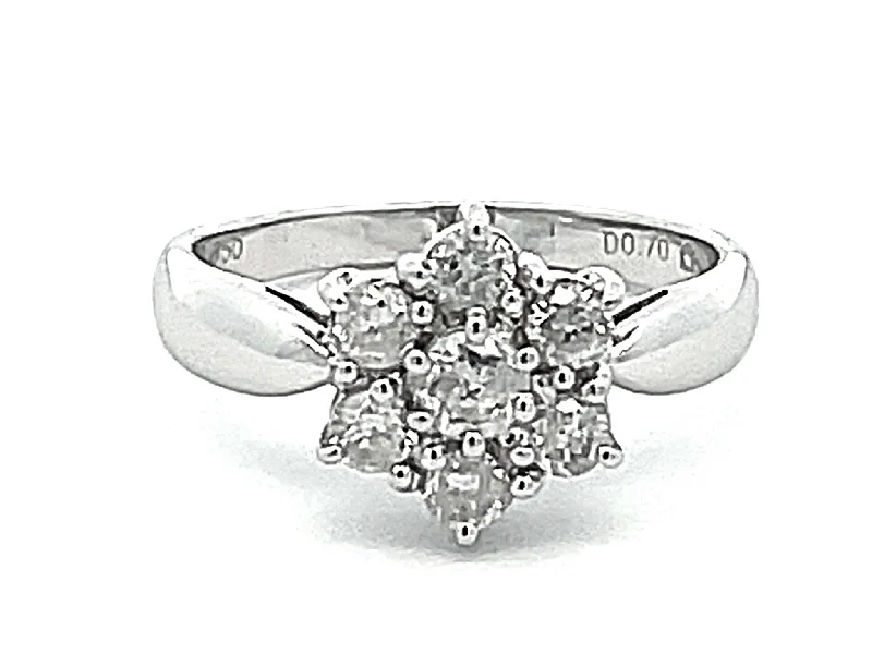 7 Diamond Flower Ring in 18k White Gold