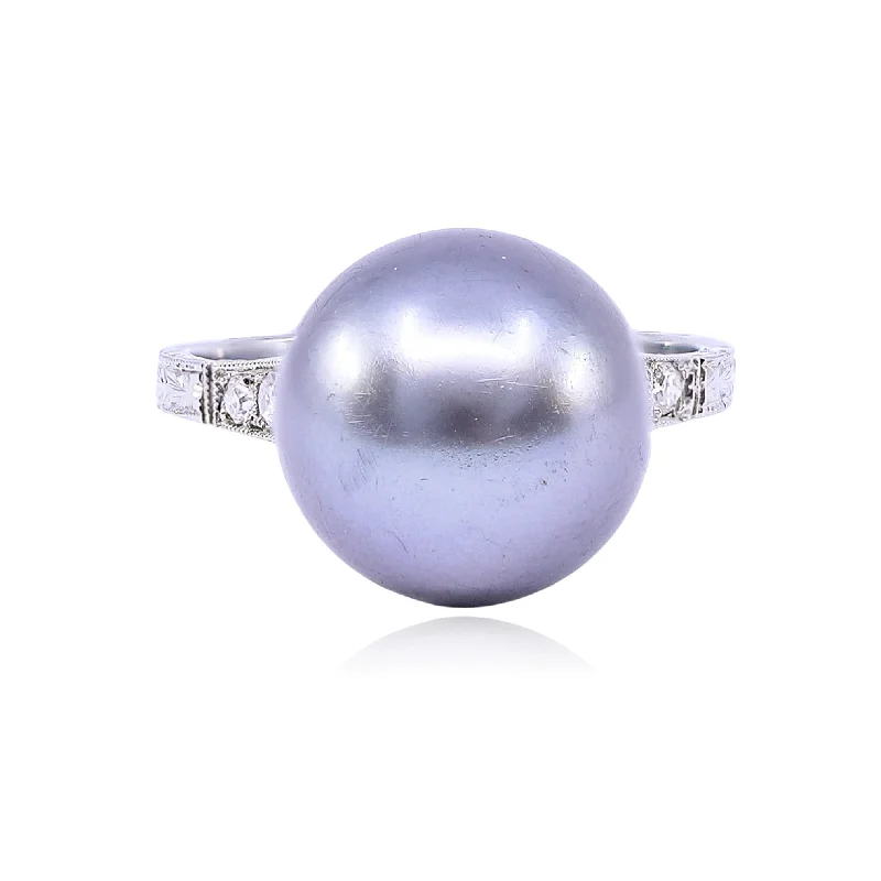 ESTATE 14K WHITE GOLD TAHITIAN PEARL DIAMOND RING