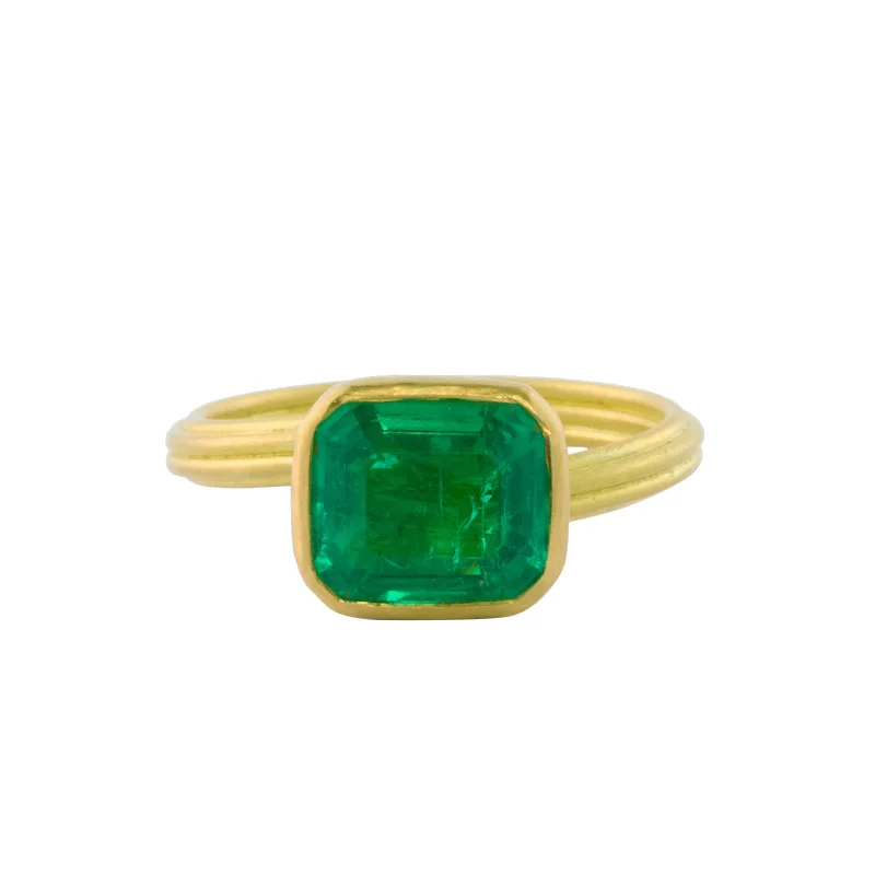 22K Emerald Ring