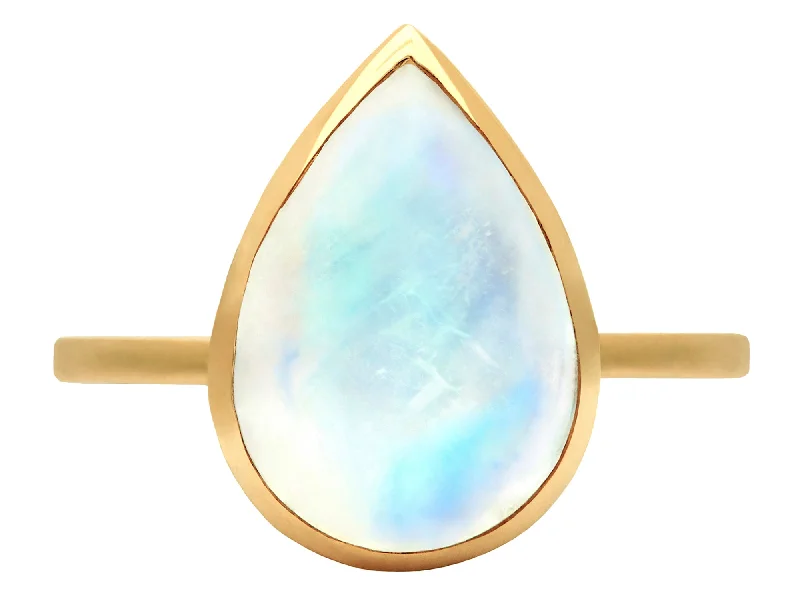 Pear Cabochon Moonstone & 18k Yellow Gold Ring