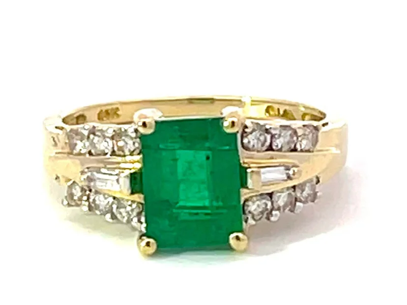 Rectangular Green Emerald and Diamond Band Ring in 14k Yellow Gold